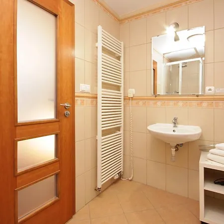 Theatre Apartment *
