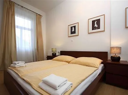 Theatre Apartment *