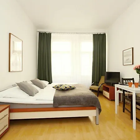 Appartement Theatre *