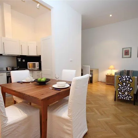 Appartement Theatre